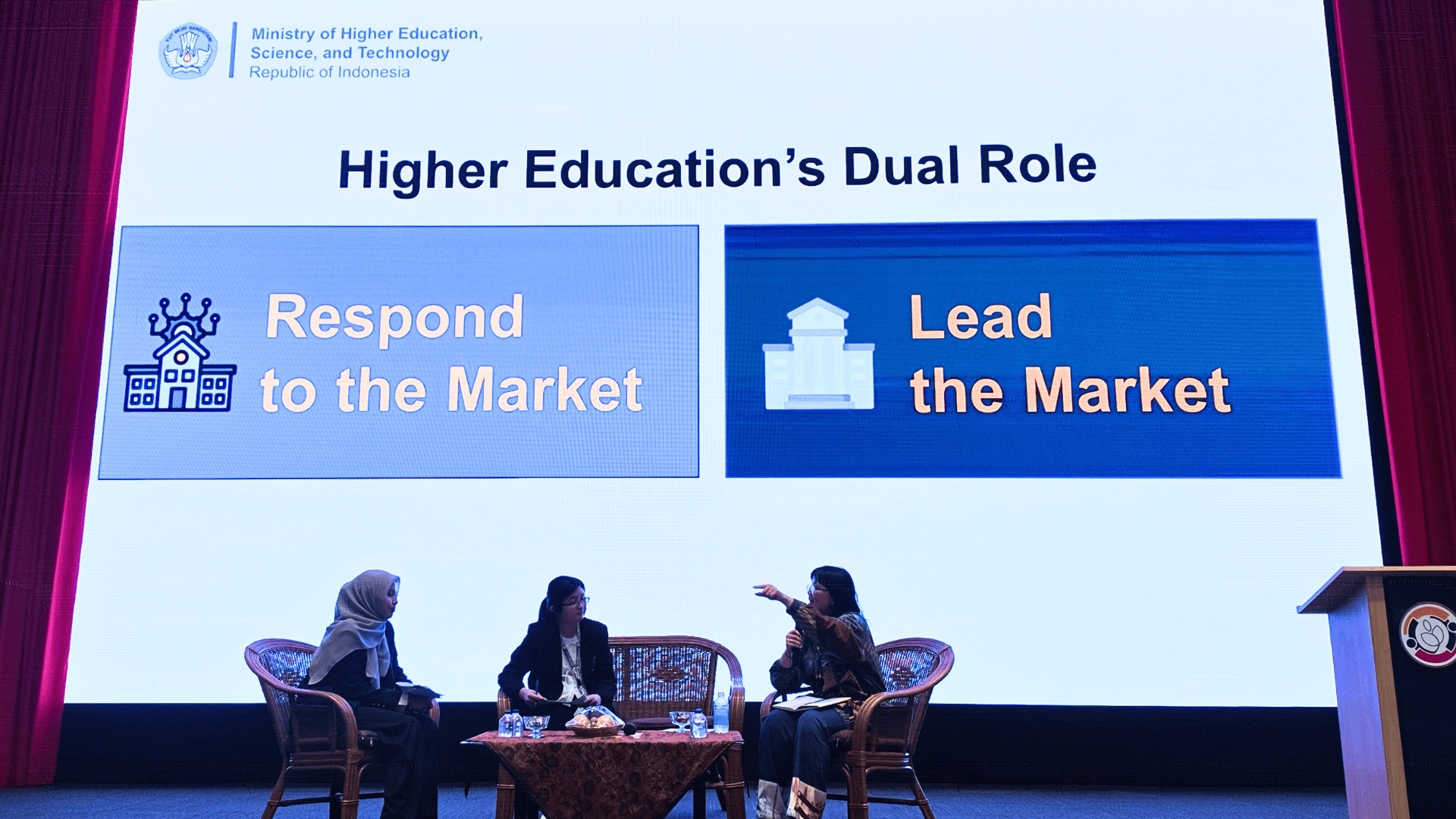 Gelar Sharing Session Bersama Wakil Menteri Diktisaintek Stella Christie, Universitas Satya Terra Bhinneka Tegaskan Peran Cetak Talenta Inklusif dan Berkelanjutan